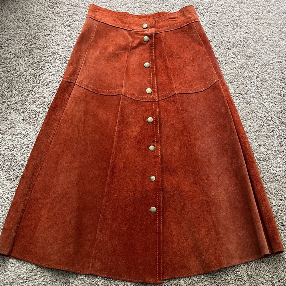 TRUE Vintage 70’s A-Line Suede Skirt